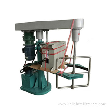 Hydraulic lifting compound mixer with vacuum heating